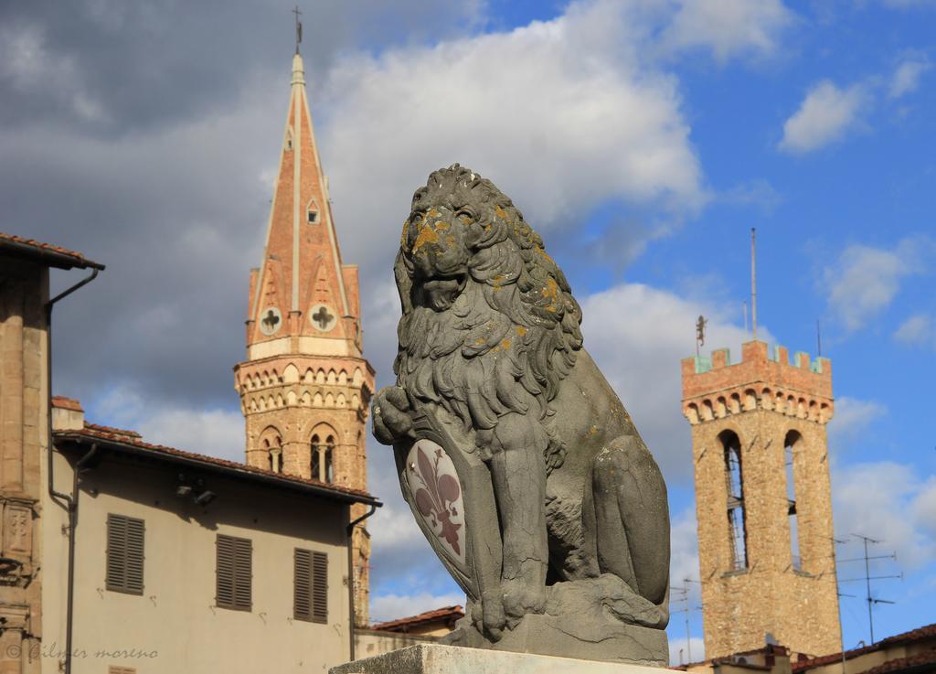 Bardi Luxury Dreams - Ponte Vecchio Apartment ฟลอเรนซ์ ภายนอก รูปภาพ